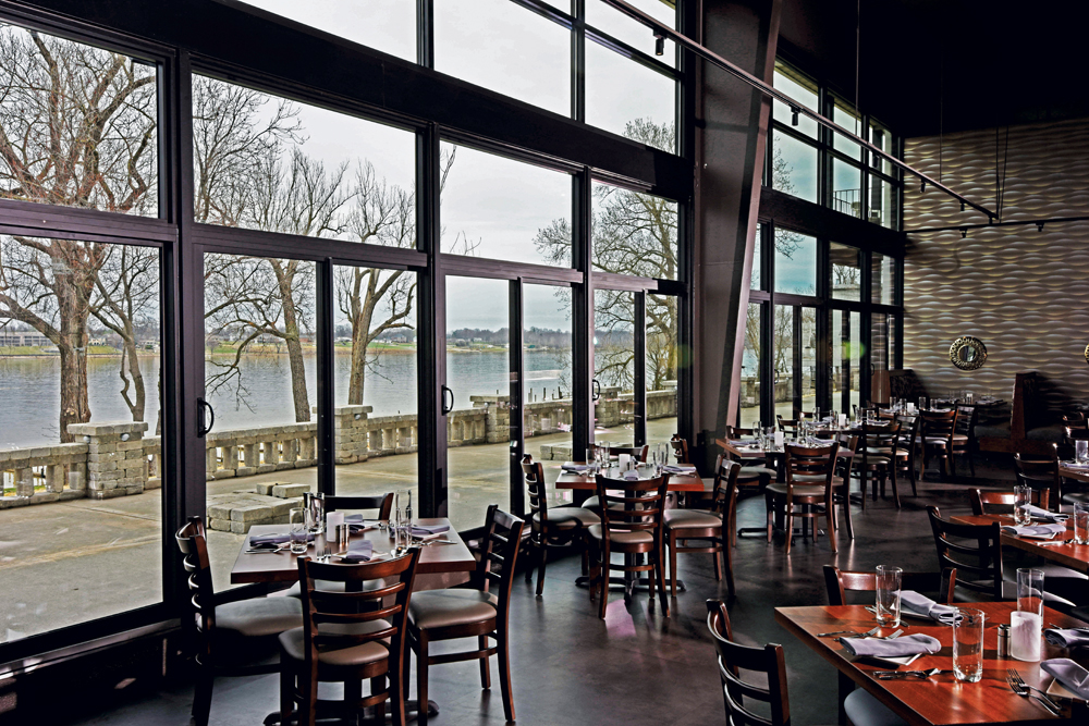 river house restaurant and raw bar