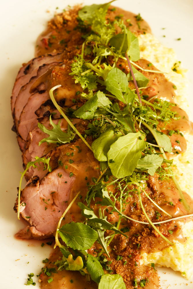 Pork loin with cheese grits and red-eye gravy