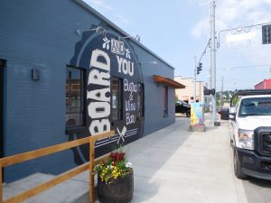 <div>Board and You Bistro & Wine Bar prepares to broaden the charcuterie in New Albany</div>