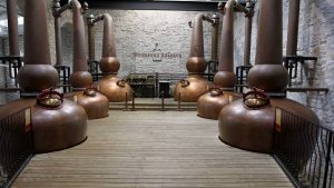 <div>Bourbon News & Notes: Woodford expansion, Four Roses julep contest and a Scotch whisky book</div>