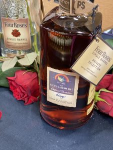 <div>Bourbon News & Notes: New Riff expansion; a Four Roses steamboat release; and the pineapple julep</div>